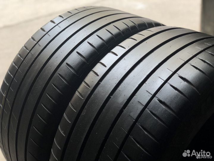 Michelin Pilot Sport 4 245/45 R19 и 275/40 R19