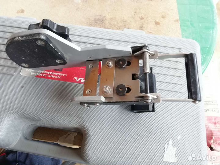 Ручной фрезер