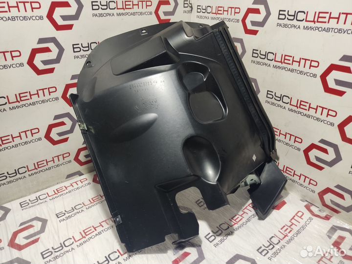 Подкрылок передний правый Ивеко Дейли