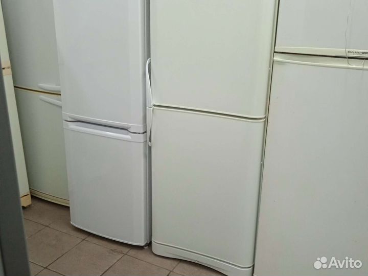 Холодильник Индезит C240G.016