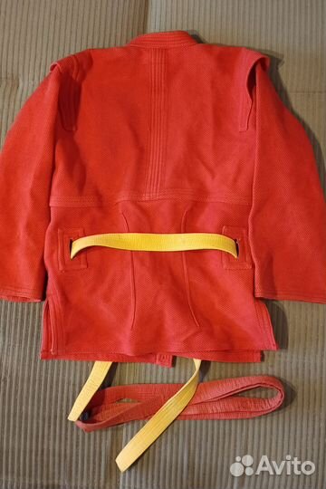 Куртка кимоно для единоборств 175р