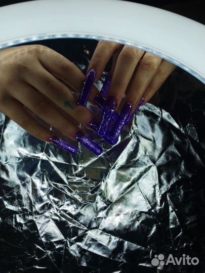 Модель на маникюр- наращивание