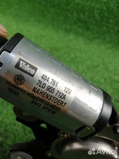 Моторчик стеклоочистителя Volkswagen Touareg 7L