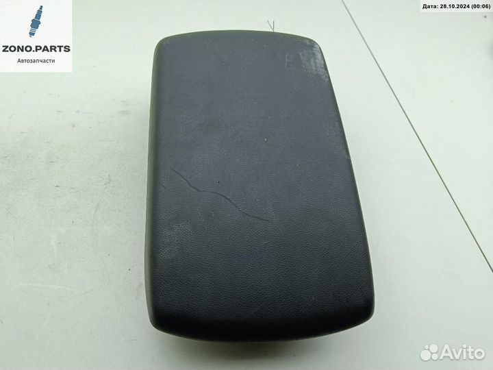 Подлокотник BP4K-64-450A-02 на Mazda 3 (2003-2008) BK