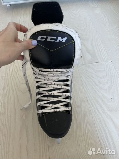 Хоккейный инвентарь