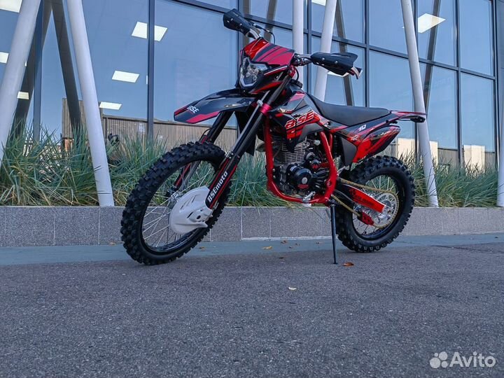 Эндуро / кроссовый мотоцикл BSE Z10 Red Black (055