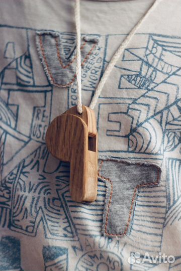 Свисток деревянный