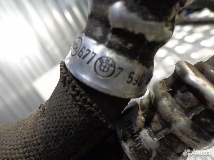 Трубопровод маслянного радиатора возврат BMW 7-се