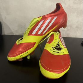 Бутсы adidas predator