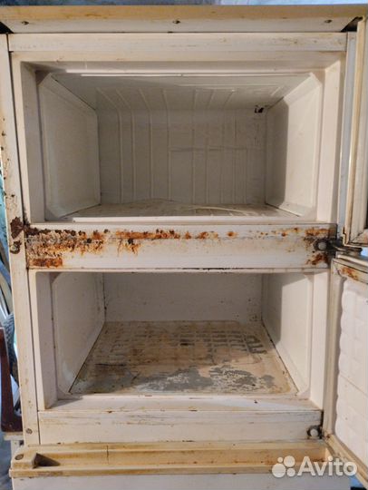 Холодильник бу