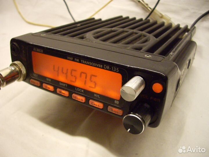 Радиостанция на Low Band