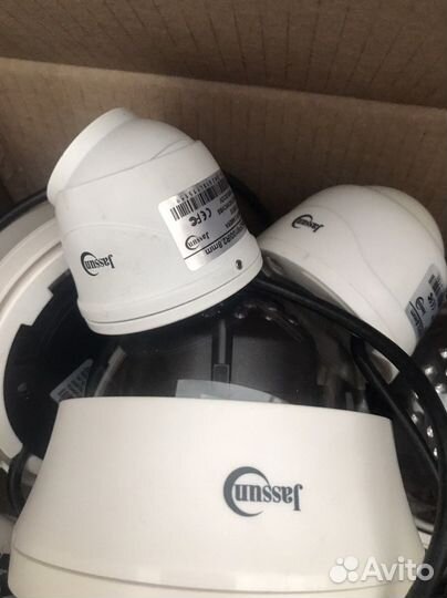 Камера видеонаблюдения купольная