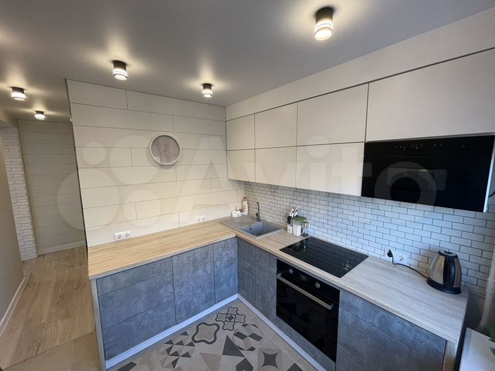 2-к. квартира, 48 м², 2/5 эт.