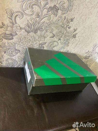 Зимние кроссовки adidas