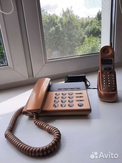 Стационарный телефон
