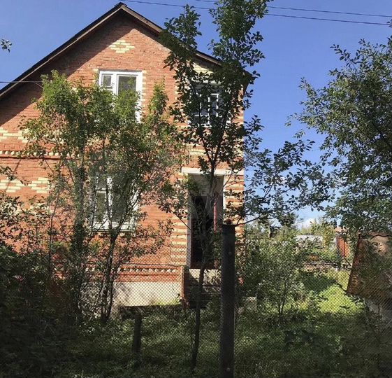 Дача 72 м² на участке 6 сот.