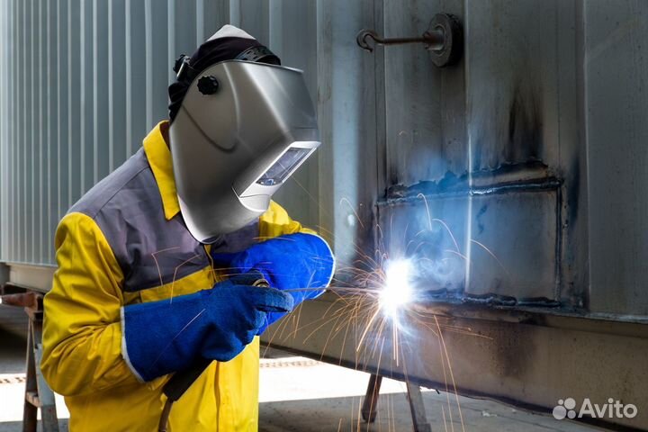 Сварщик для работы на Камчатке