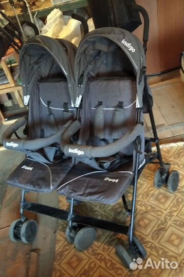 Прогулочная коляска для двойни
