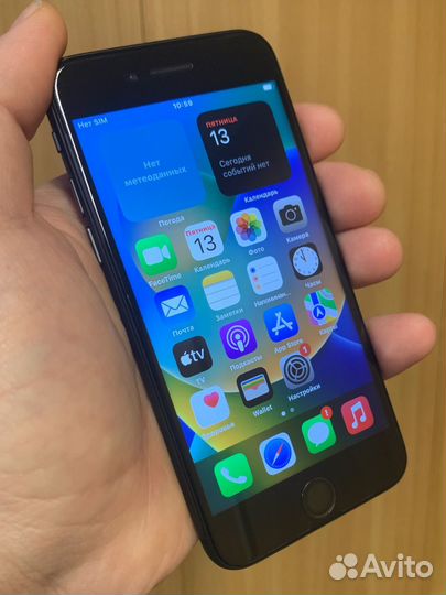 iPhone 8, 64 ГБ