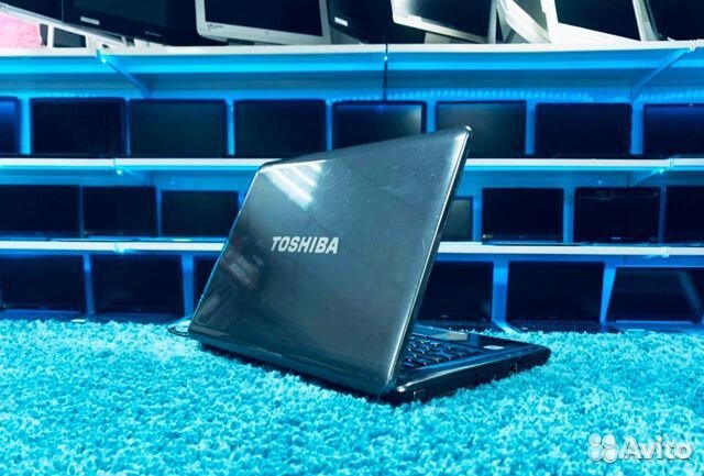 Офисный ноутбук Toshiba 15