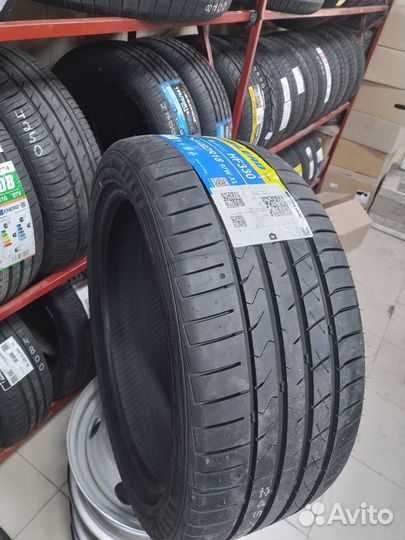 Habilead HF330 245/40 R18