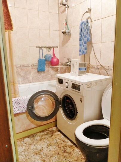 2-к. квартира, 42,6 м², 1/4 эт.