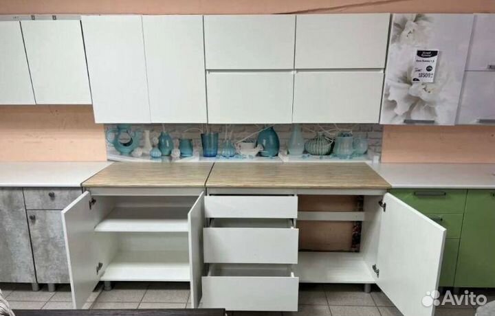 Кухонный гарнитур