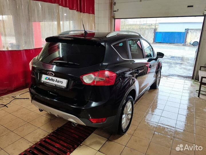 Ford Kuga 2.0 AMT, 2011, 170 000 км