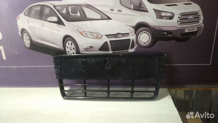 Основание переднего номера Форд Фокус 3
