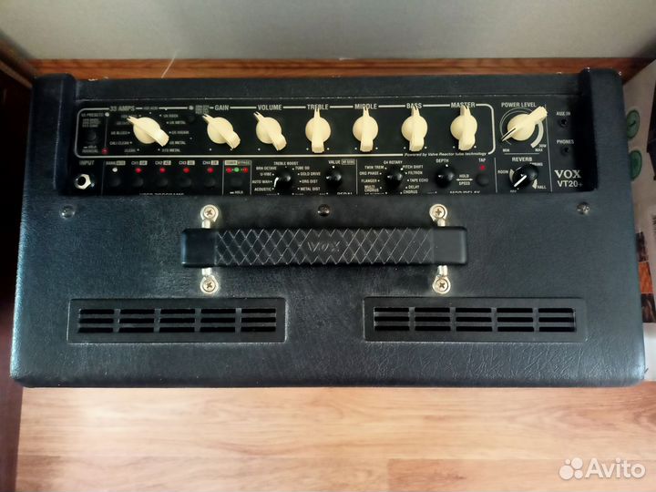 Комбоусилитель VOX VT20+ Valvetronix