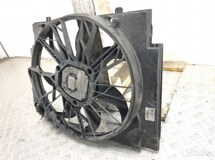 Вентилятор радиатора Bmw 5 E60/E61 2.5 TD 2006