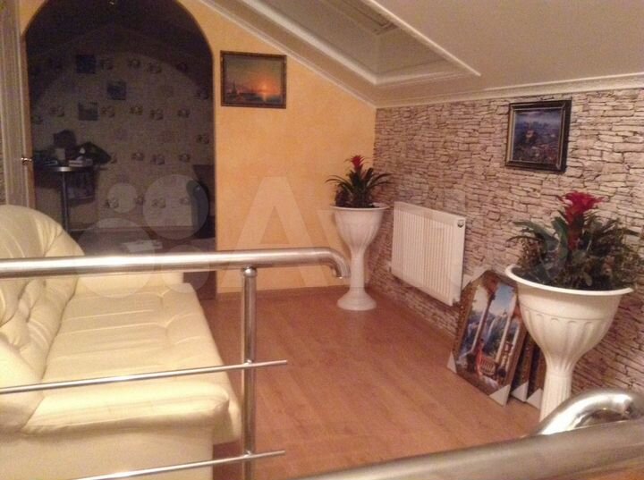 2-к. квартира, 30 м², 3/3 эт.