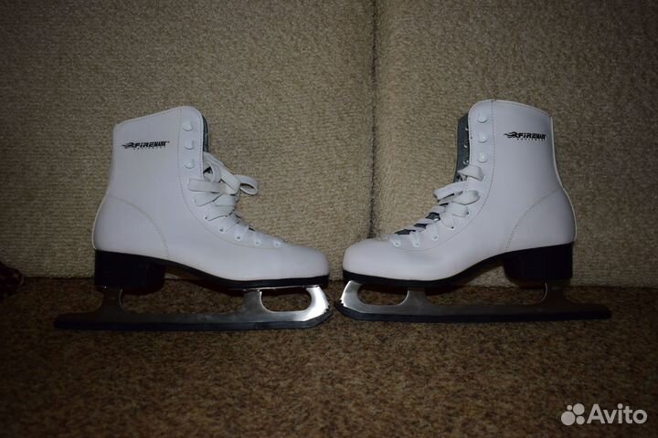 Коньки фигурные 38 размер