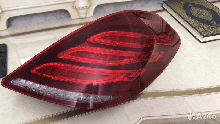 Задний стоп на mersedes 222