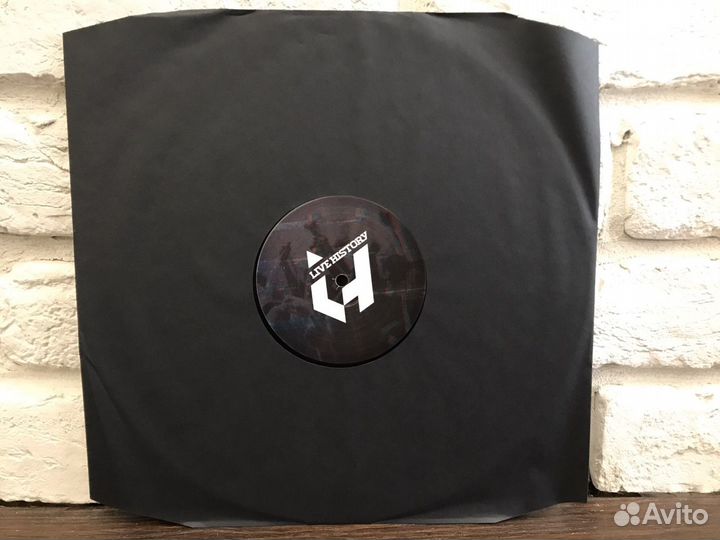 Винил MI-KH - Dreamscape / Command Strange Rmx (Dr