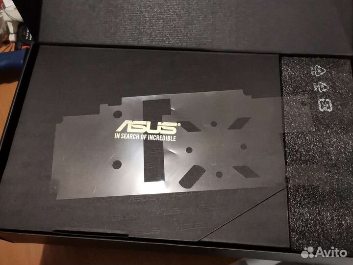 Коробки Asus gigabyte GeForce GTX 1070