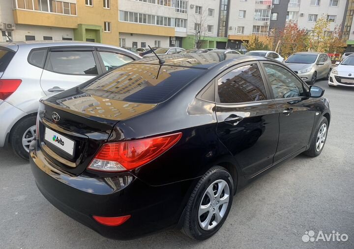 Hyundai Solaris 1.4 AT, 2011, 142 258 км