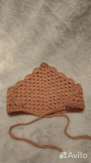 Вязанная косынка ручной работы