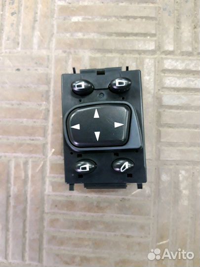 Блок регулировки зеркал Mercedes W220