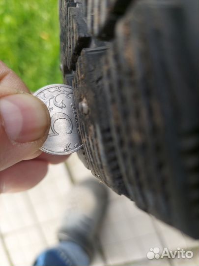 Колеса шипованные Bridgestone 185/65R15