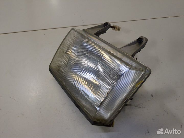 Фара (передняя) Ford Ranger, 2001