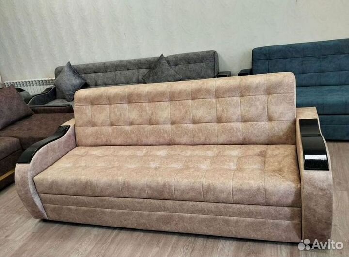 Прямой диван на заказ