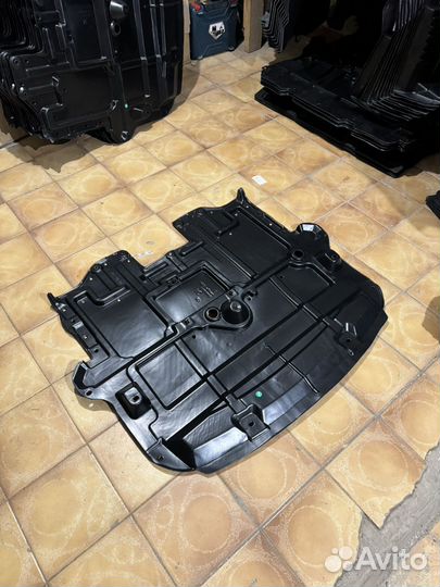 Защита двигателя lexus is250 10-12г