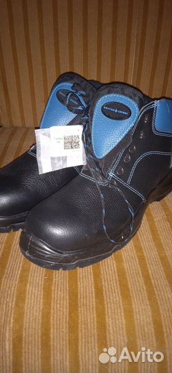 Ботинки мужские 44 размер новые