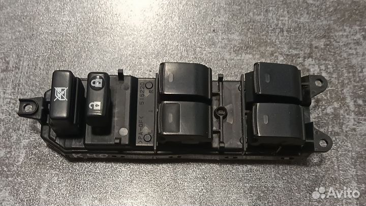 Блок кнопок стеклоподъёмников Тойота Камри 40