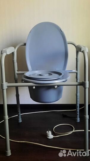 Туалет для инвалидов и пожилых людей