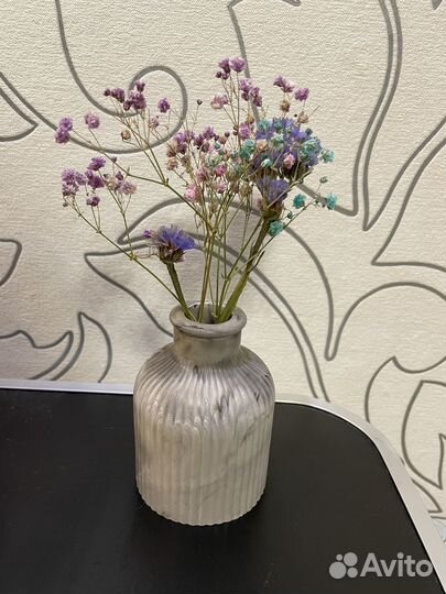 Гипсовая ваза