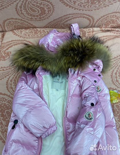 Пуховик (комбинезон) moncler для девочки 92-98 см