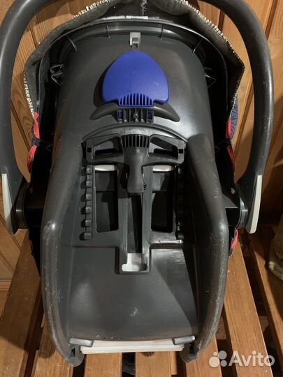 Переноска для детей в машину