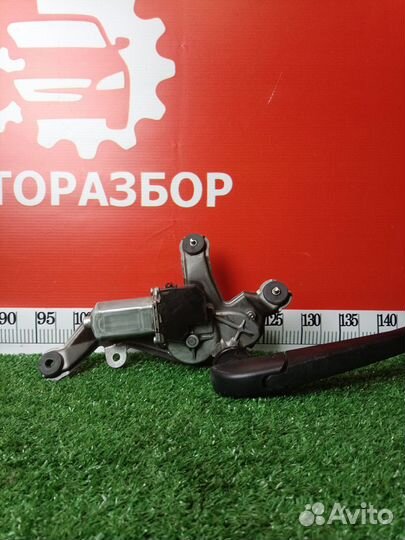 Моторчик дворников задний Toyota RAV4 30